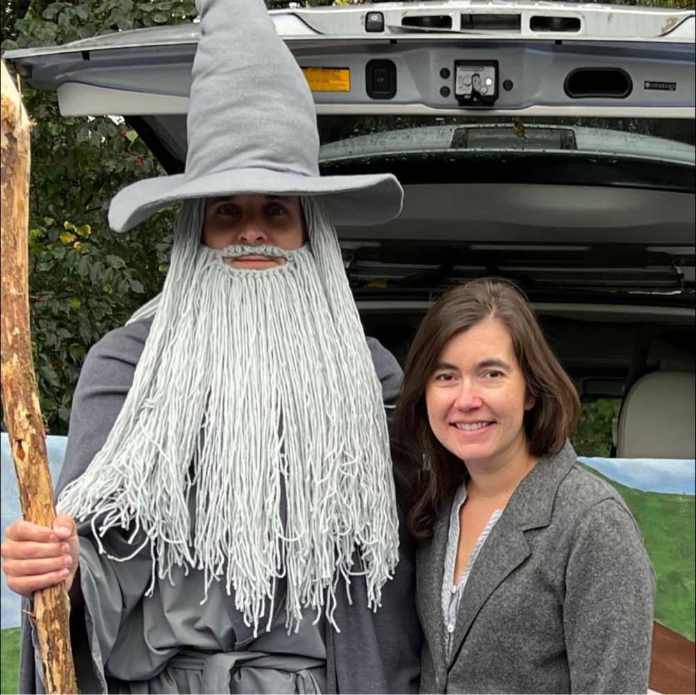 Meet your Posher, Ana